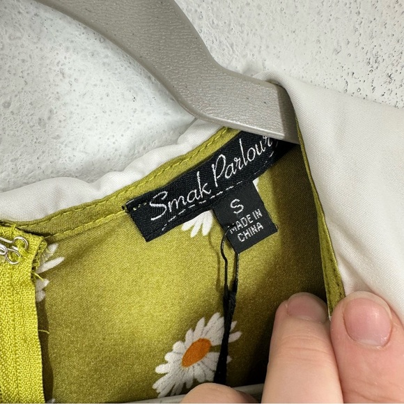 Smak Parlour Modcloth Retro Green Daisy Smocked Mini Dress Peter Pan Collar NWT - Picture 4 of 8